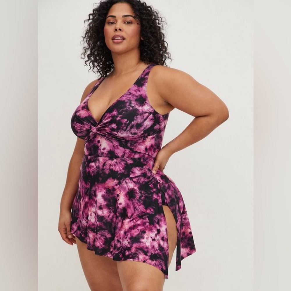 Torrid NWT - Women's Pink Tie-Dye Swim Dress